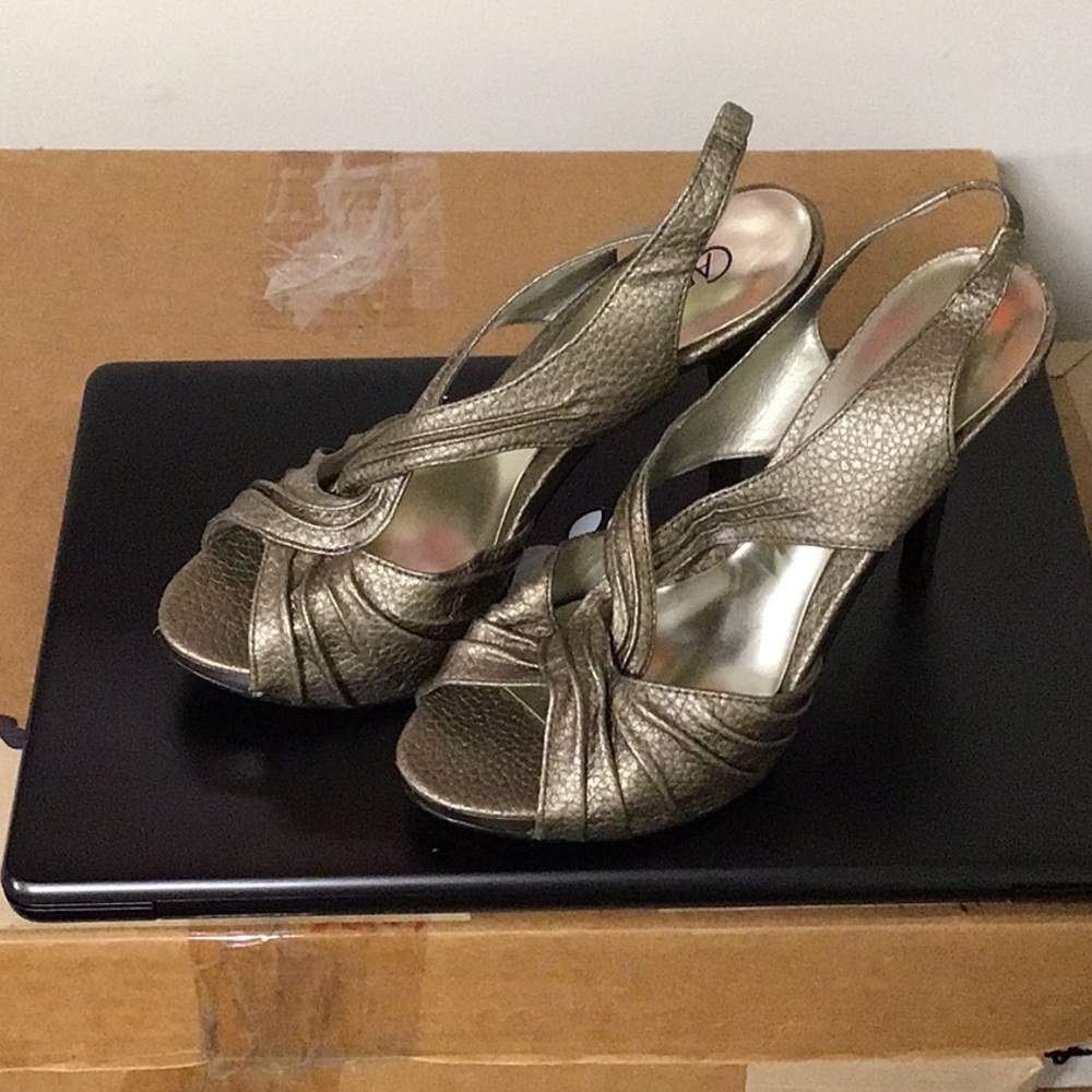 Carlos Santana stilettos